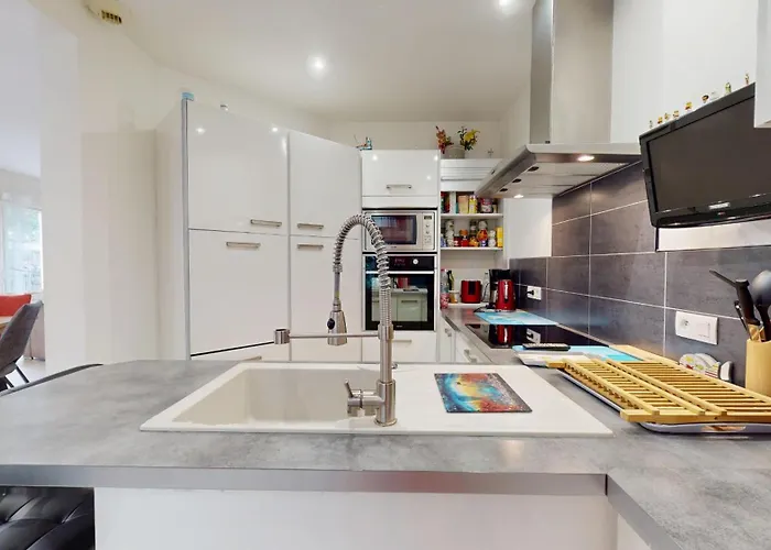 La Du Rocher ヴィラ *