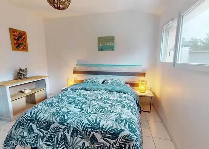 ヴィラ La Du Rocher